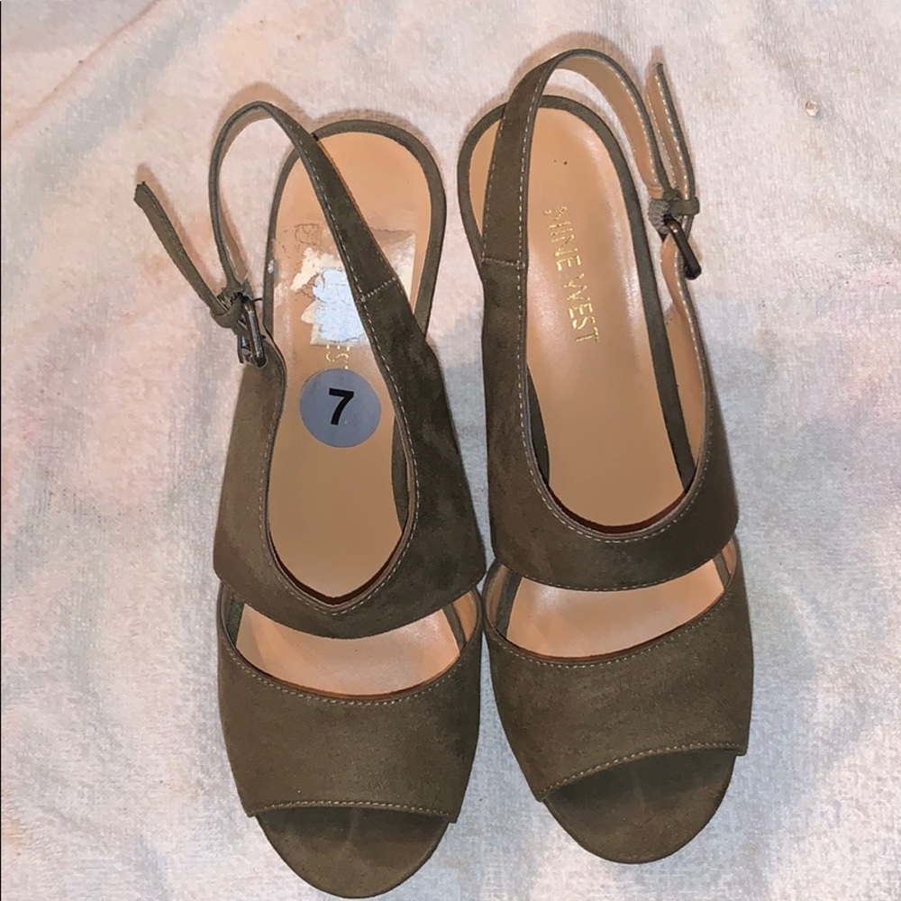 Green Nine West Heels